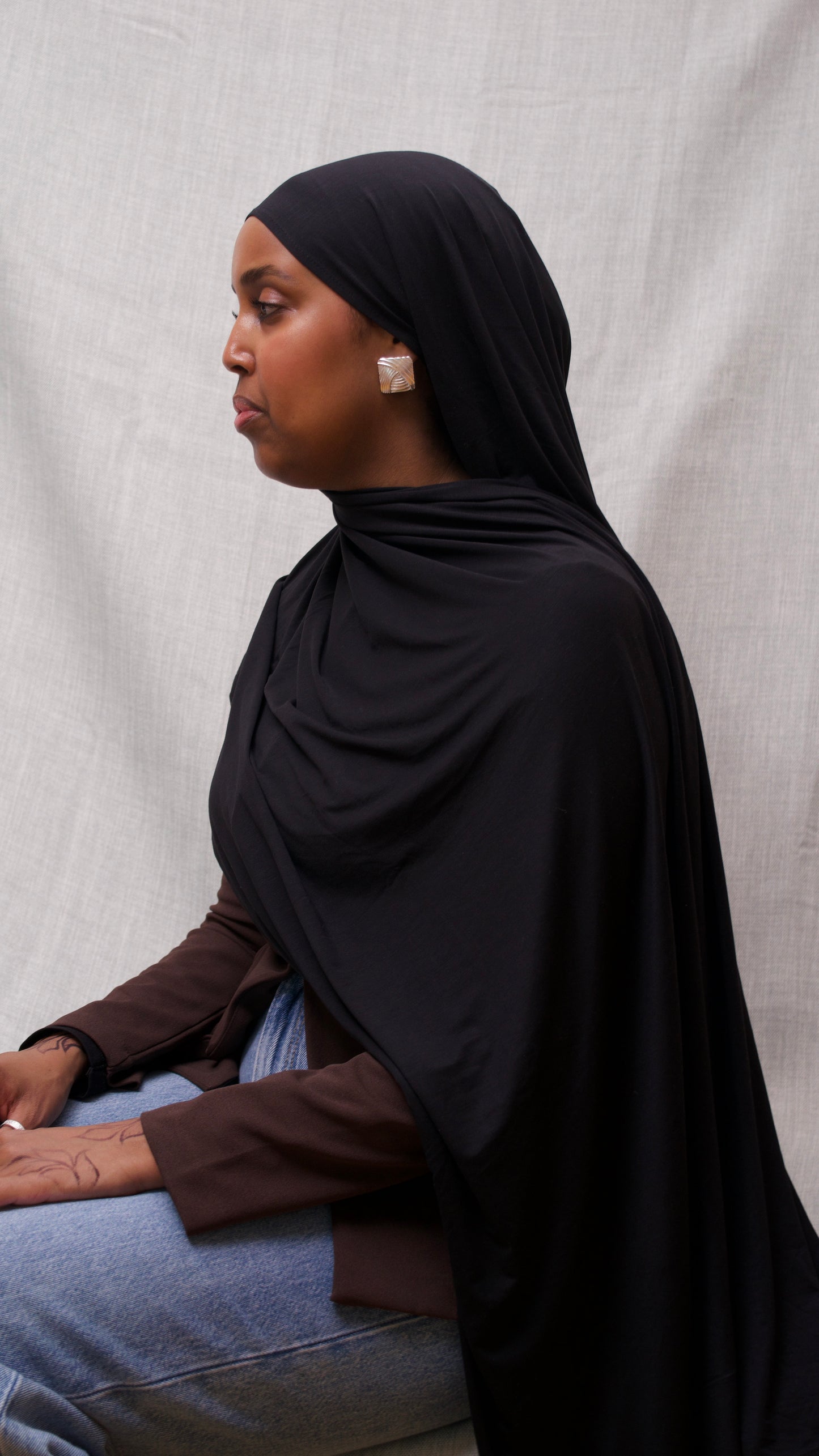 svart premium bamboo jersey hijab 180x70 cm mjuk klassisk hijab