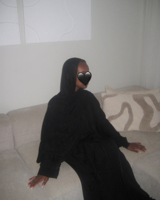 black modal hijab